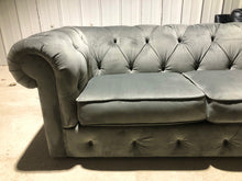 Load image into Gallery viewer, Velvet Chesterfield Style Sofa
