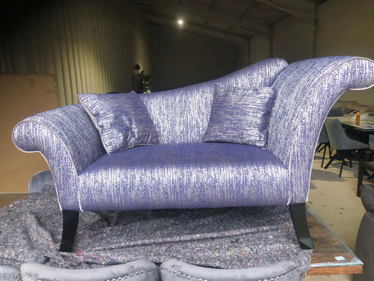 Brand new Chaise Longue