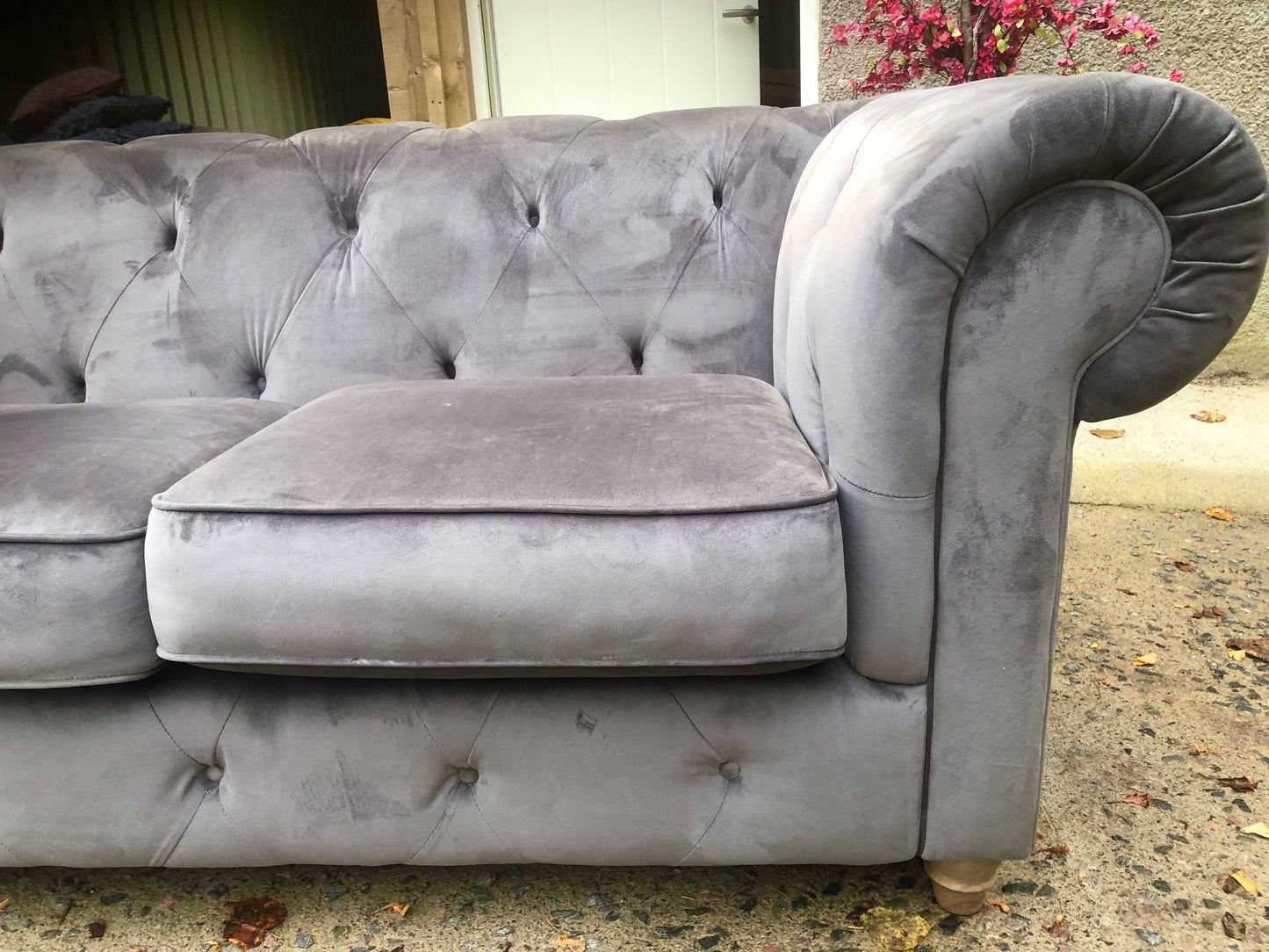 New Chesterfield Sofa Set