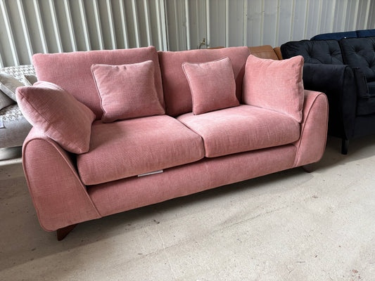 Pretty in Pink - Stunning 2 seater