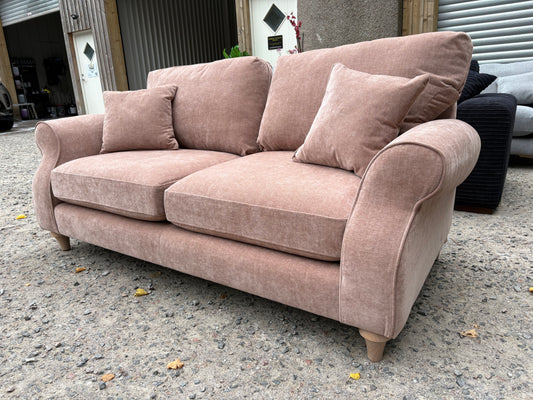 New 2 seater in Blush Pink