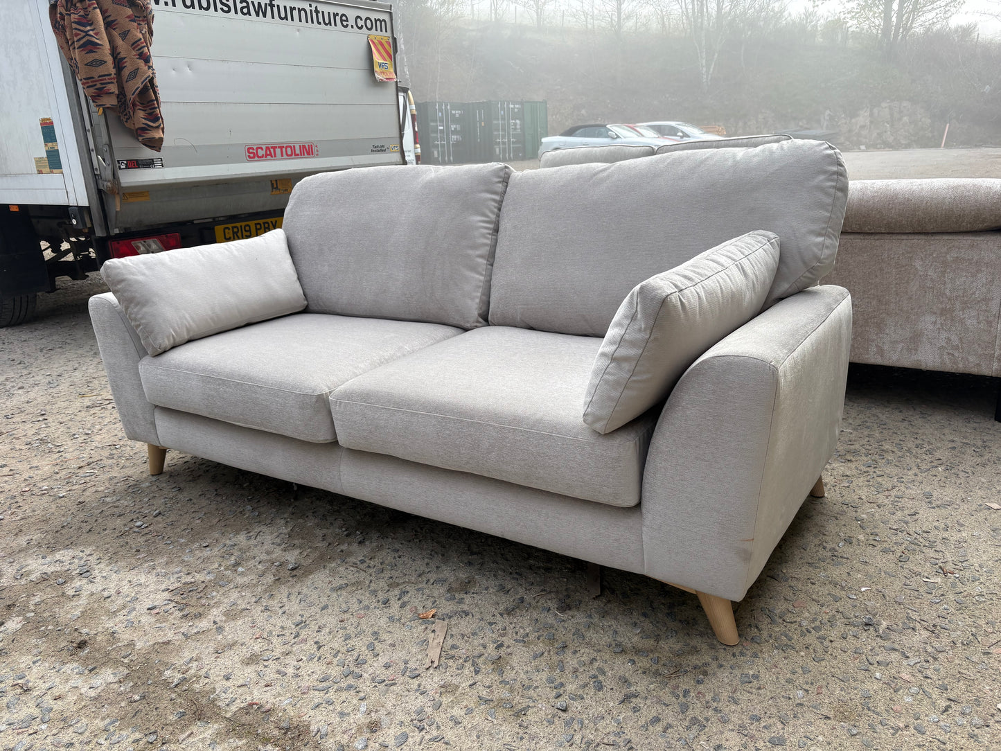 Ivory Linen 2 seater sofa - Unbeatable value!